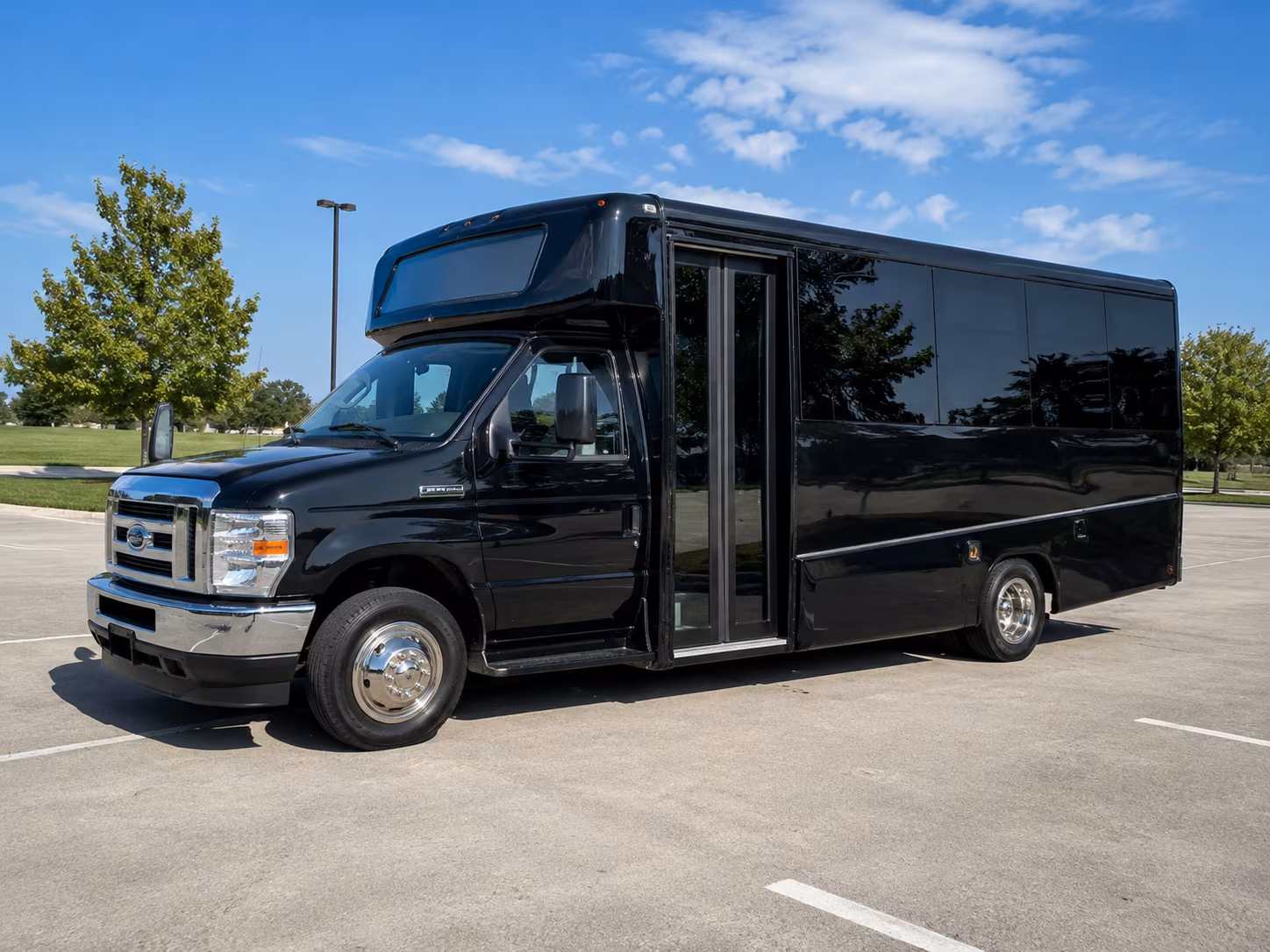 Sunnyvale Airport Shuttle & Transportation party bus exterior