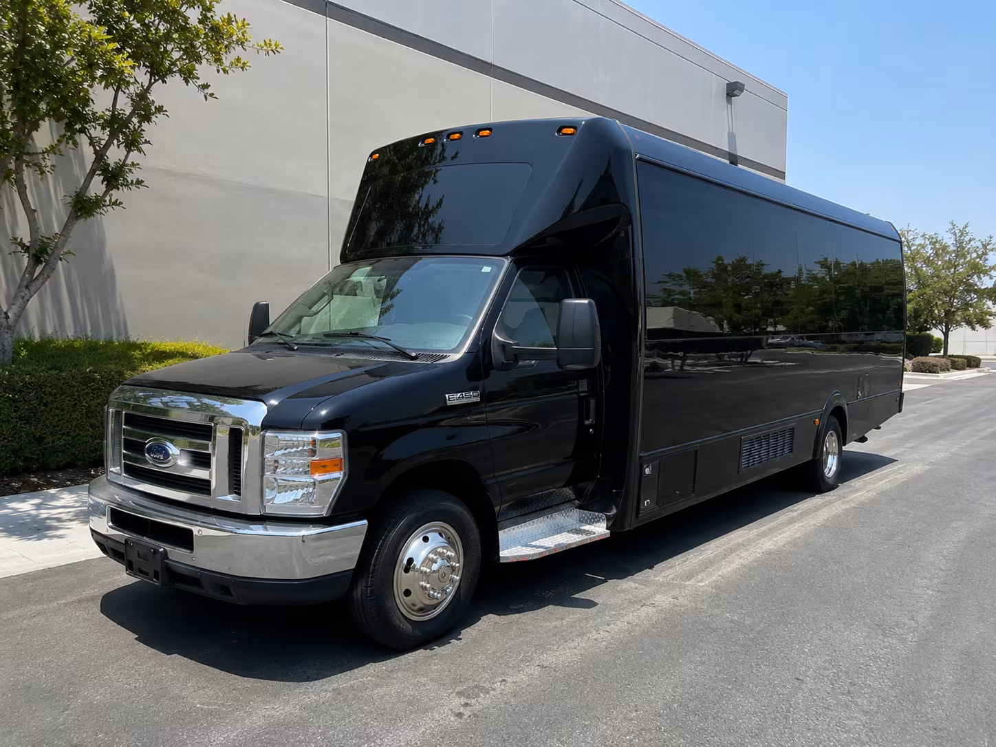 Sunnyvale Bachelor & Bachelorette Transportation party bus exterior
