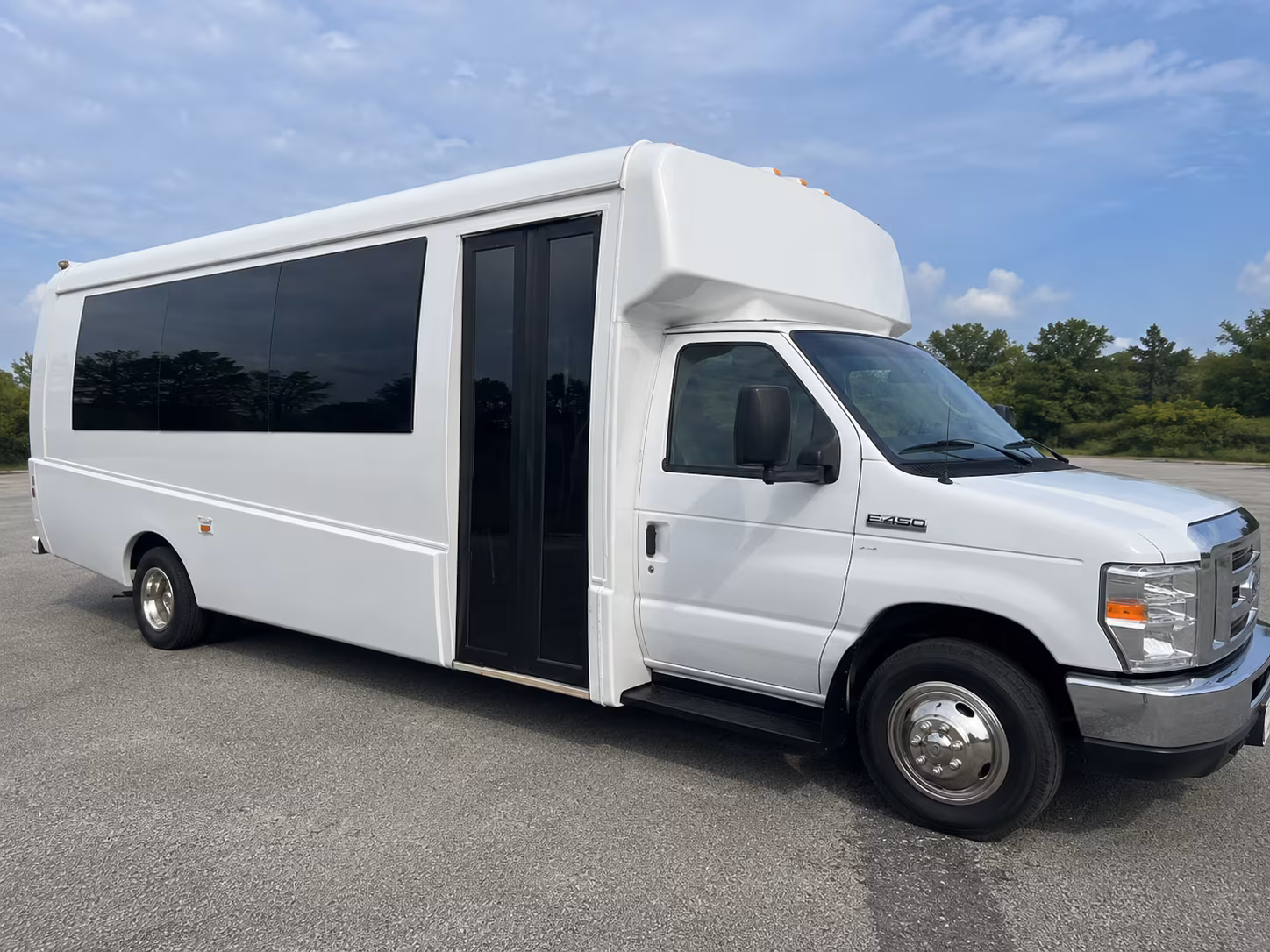 Sunnyvale Sporting Event Transportation party bus exterior