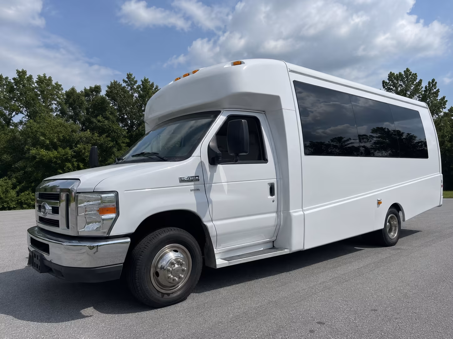 Sunnyvale Sporting Event Transportation party bus exterior